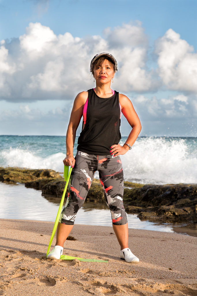 One-Armed Lateral Raise step 1 - Travel with Resistance Bands