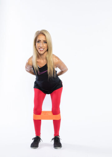 Lateral Band Walk step 2 - whole-body workout