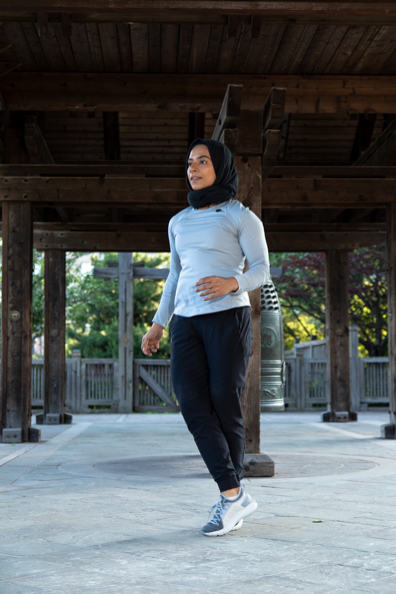 Criss cross with kick start