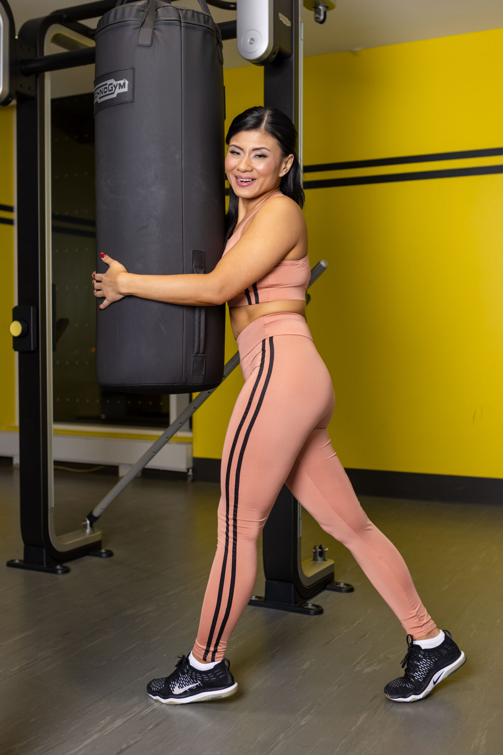 yuliana with heavy bag